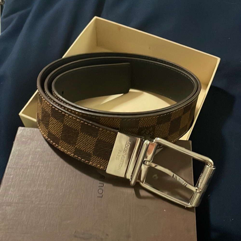 Brand New Louis Vuitton belt Size: 44